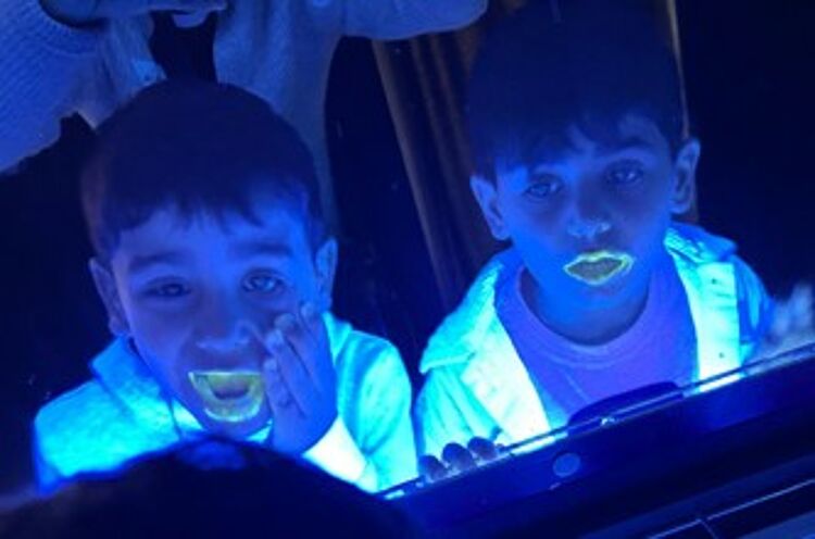 2025-10_Sternenland_Zahnpustbrunnen_01 Zahnputzbrunnen für mehr Zahngesundheit im Familienzentrum Sternenland